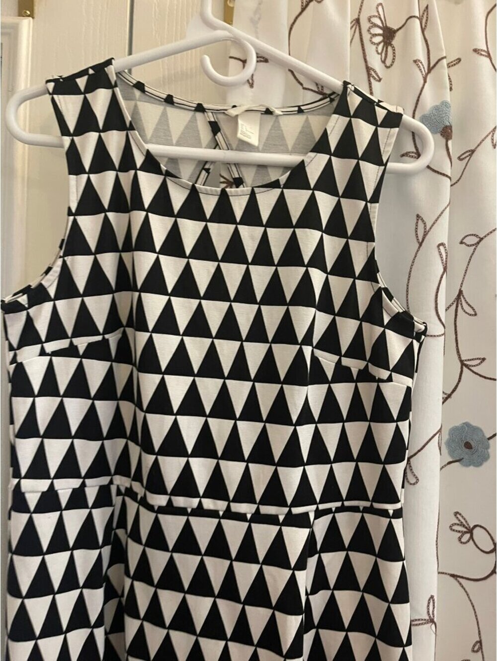 NWOT | H&M | L | Black & White Geometric Sleeveless Fit & Flare Dress - Picture 2 of 7
